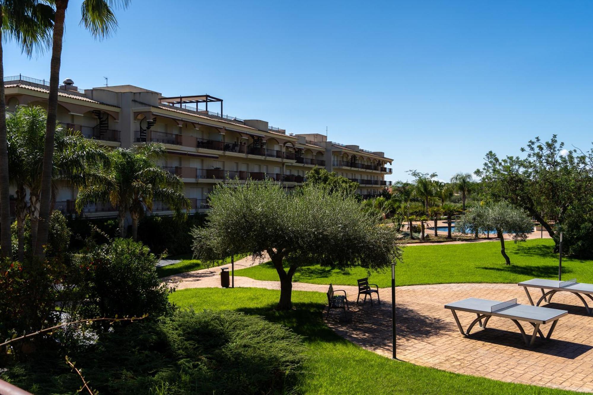 Golden Beach Apartamentos Sant Carles de la Ràpita Exterior photo