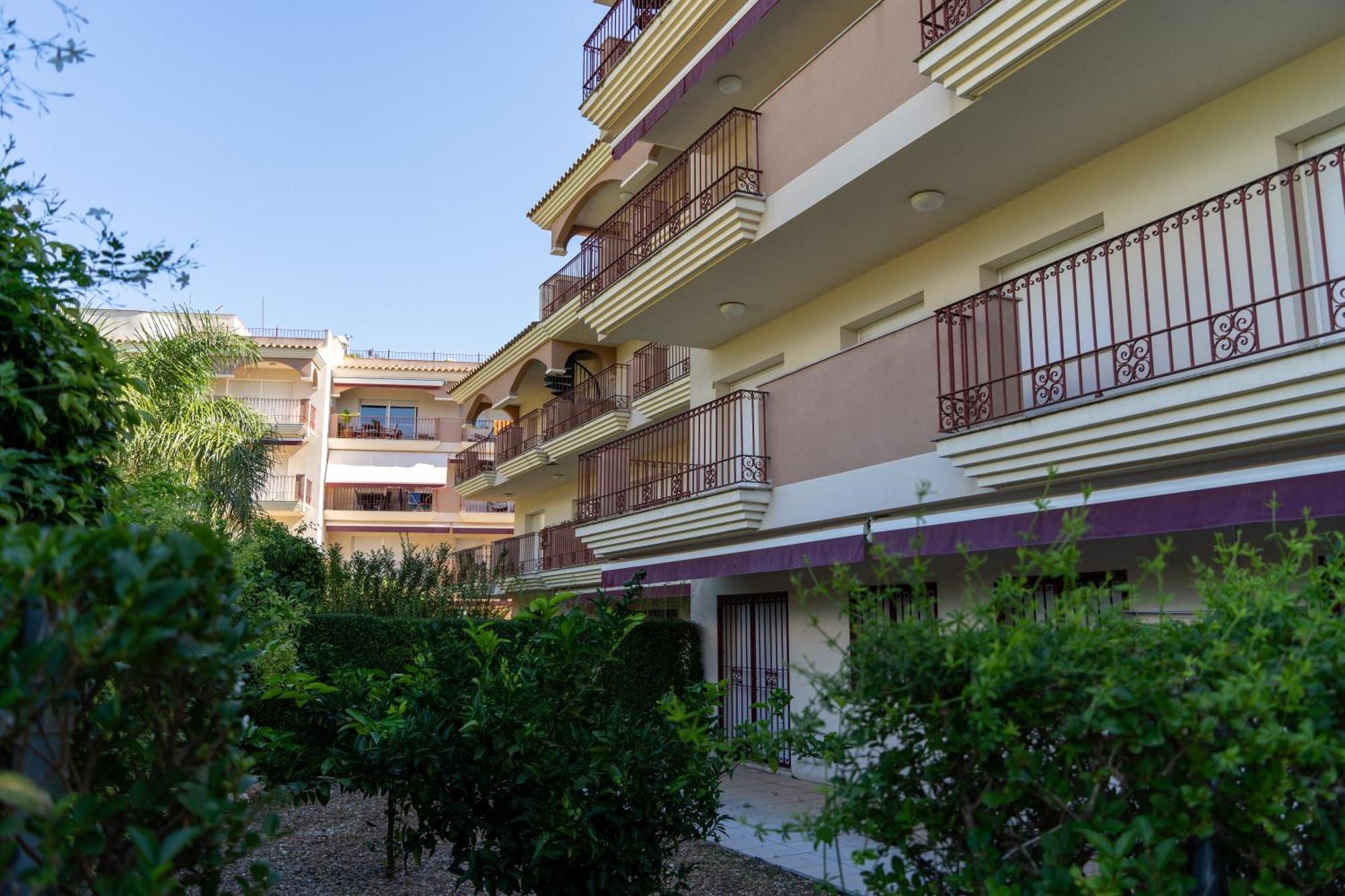 Golden Beach Apartamentos Sant Carles de la Ràpita Exterior photo