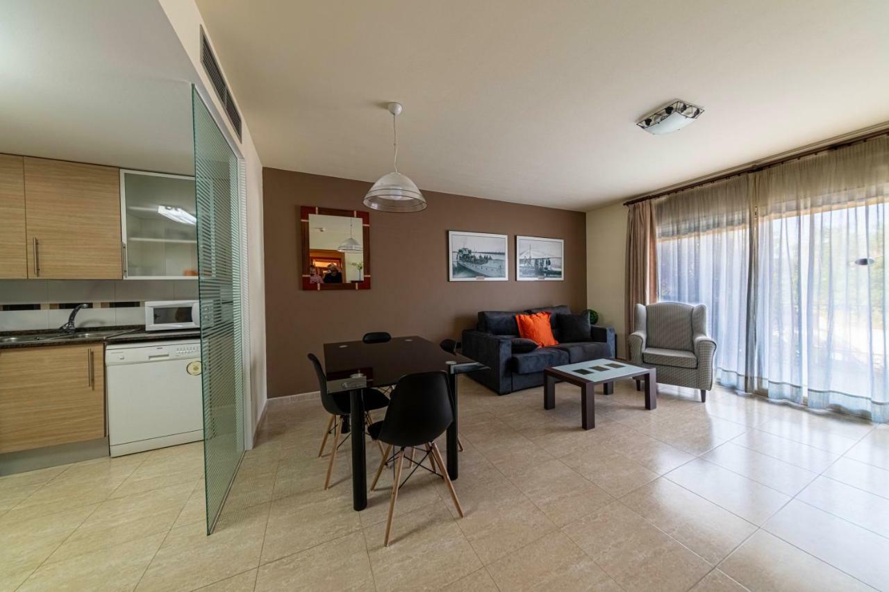 Golden Beach Apartamentos Sant Carles de la Ràpita Exterior photo